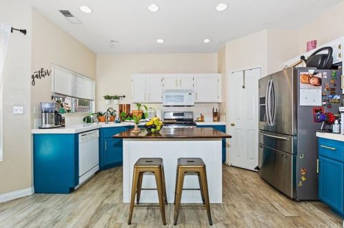 2874 Melissa St, San Bernardino, CA 92407-2196