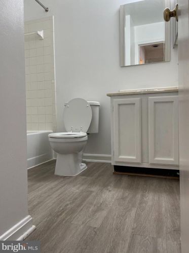 62 Avonshire Ct, Silver Spring MD 20904-6712 exterior