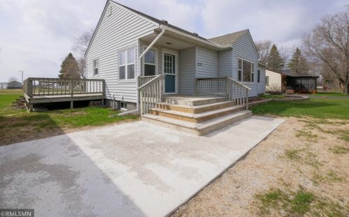 231 Washington Ave, Villard, MN 56385-2423