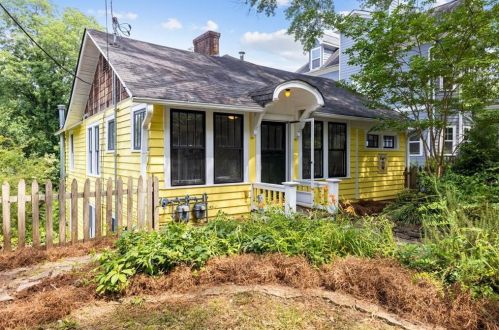 15 Branham St, Atlanta GA  30317-1228 exterior