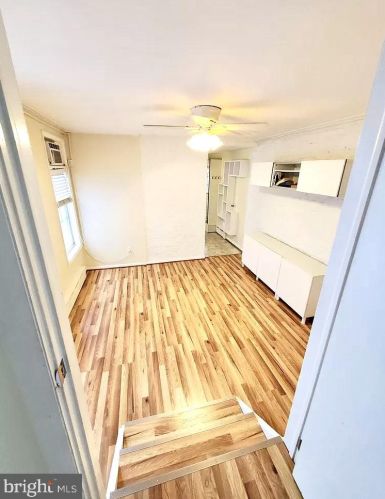557 16 St, Philadelphia PA  19132-2310 exterior