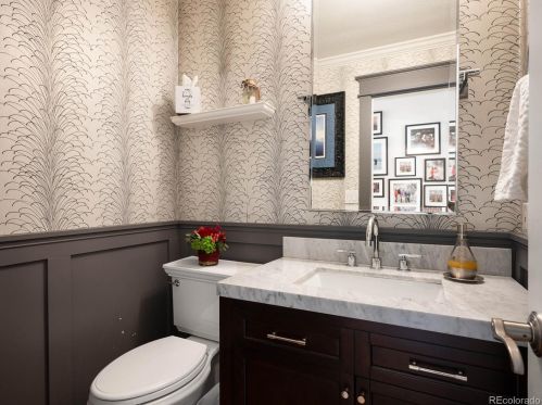 7525 Jasmine Ct, Englewood CO 80112-1033 exterior