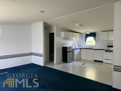 102 Ferguson Rd, Thomaston, GA 30286-2019