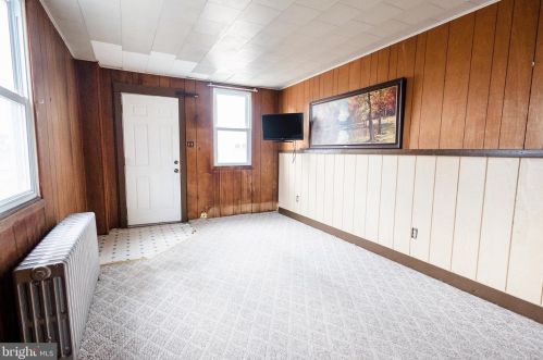 841 Lalor St, Trenton NJ  08610-6556 exterior