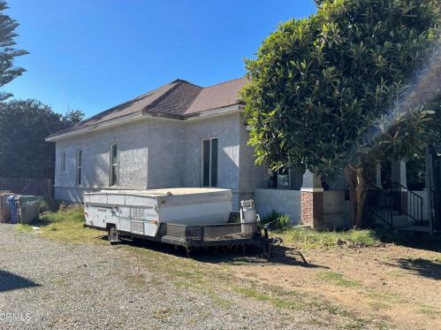 330 9th St, Santa Paula, CA 93060-2116
