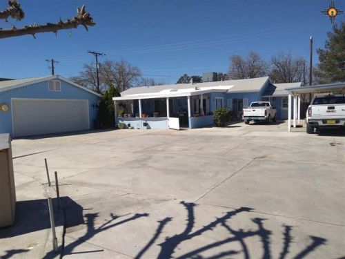 416 Iron St, Deming, NM 88030-4127