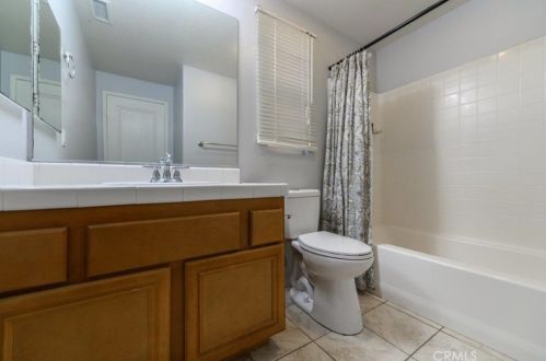 15 Tall Oak, Irvine CA  92603-4213 exterior