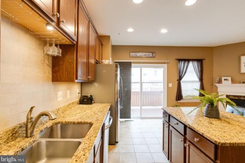 631 Hazy Dawn Dr, Aberdeen MD  21001-5604 exterior
