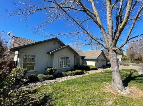 9473 Canyon Lake Ln, Citrus Heights, CA 95662-4340