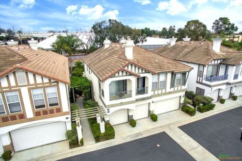 637 Sweet Pea Pl, Encinitas, CA 92024-7715