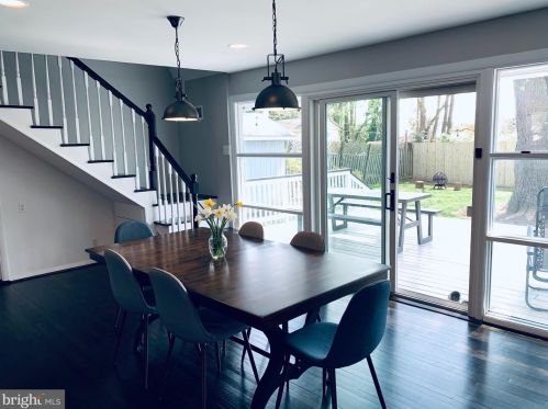 2233 Luzerne Ave, Silver Spring MD 20910-2135 exterior