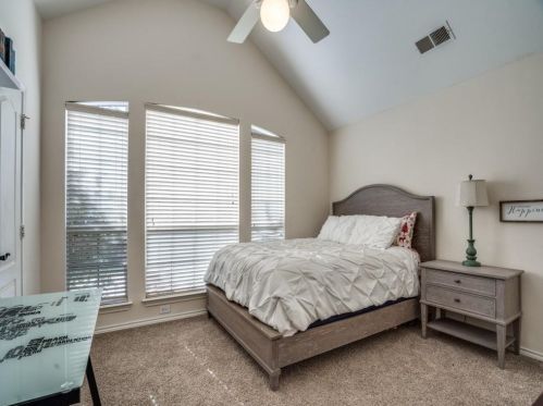 2507 Gln Morris Rd, Carrollton TX 75007-1916 exterior