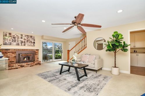 30 Kirkwood Ct, Concord CA  94521-1427 exterior