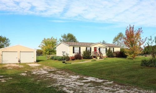 1967 Lyle Thomas Rd, Concord, VA 24538-3263