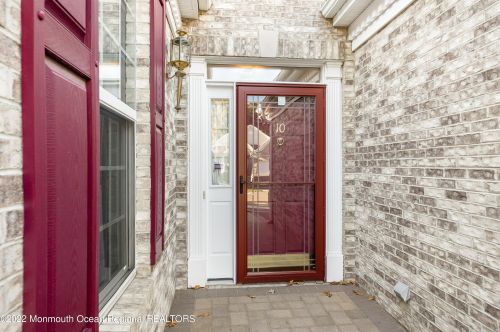 10 Gables Way, Jackson Twp, NJ 08527-6310