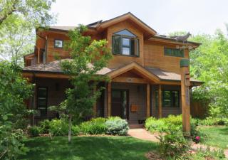 2555 Adams St, Denver CO  80205-4925 exterior
