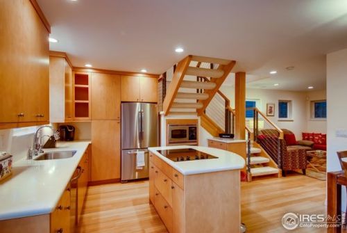 999 Cedar Ave, Boulder CO  80304-3025 exterior