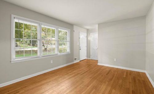 3425 Casa Woods Ln, Clarkston, GA 30021-1115