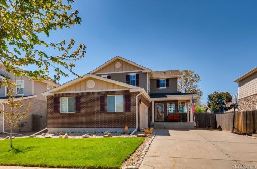 19580 Idaho Ave, Denver, CO 80017-5557