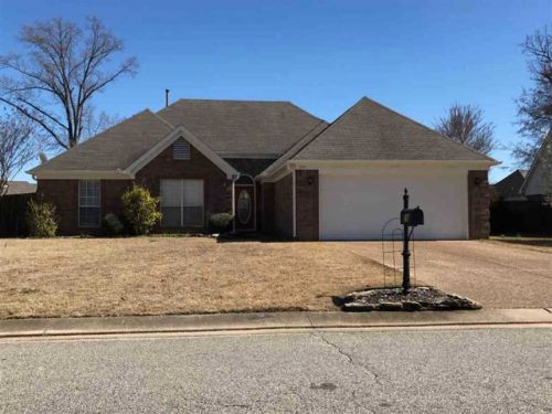 105 Cameron Dr, Somerville, TN 38060-3373