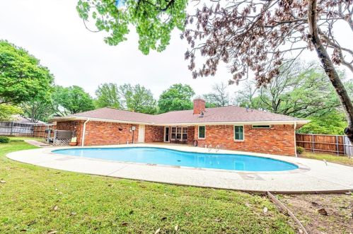 4508 Briarhaven Rd, Fort Worth, TX 76109-4605