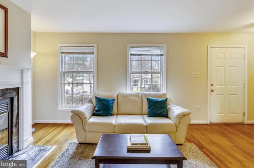 800 Rosemere Ave, Silver Spring MD 20904-3020 exterior