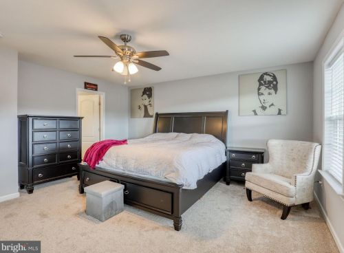 365 Chickamauga Dr, Harpers Ferry WV 25425-3633 exterior