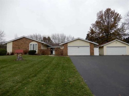 8591 Carradale Dr, Argyle, IL 61011-9645
