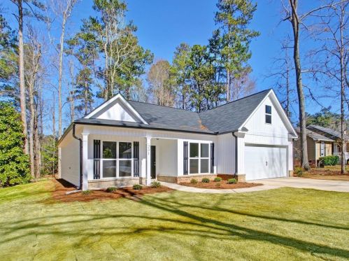 240 Avalee Rd, Brooks, GA 30205-2602