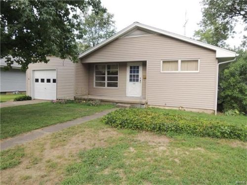 510 Killarney Dr, Ayers, IL 62246-1349