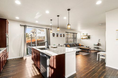 4820 Versailles St, Denver CO  80015-6801 exterior