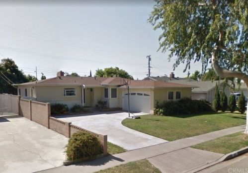 610 Moonbeam St, Placentia, CA 92870-4806