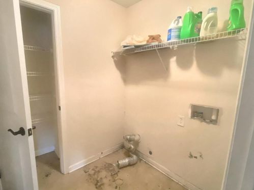 3867 Lake Sanctuary Way, Atlanta GA  30349-1898 exterior