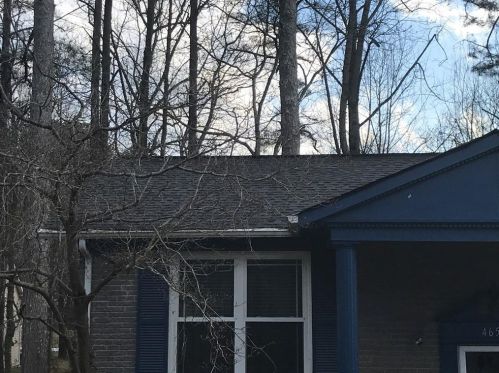 4652 Edwina Ln, Atlanta GA  30331-6802 exterior