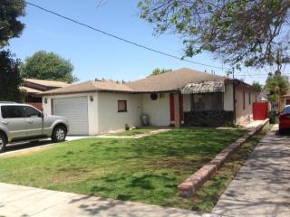 13900 Grevillea Ave, Hawthorne CA  90250-6920 exterior