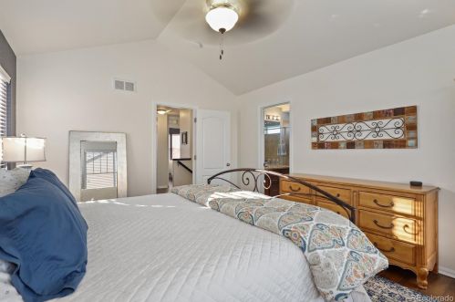 80 Newbern Way, Aurora CO  80018-1728 exterior