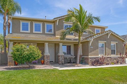 430 Bareback Ct, Norco, CA 92860-4115
