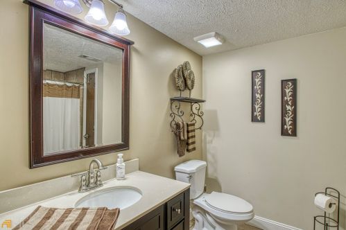 112 Valley Rd, Stockbridge GA 30281-2343 exterior