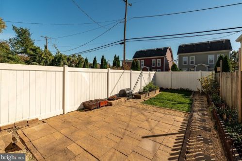 322 Princess St, York PA  17401-3836 exterior