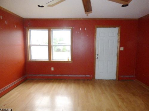 6 Water St, Hackettstown NJ  07840-4927 exterior