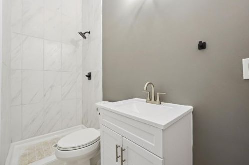 541 Elbridge Dr, Atlanta GA  30318-5103 exterior