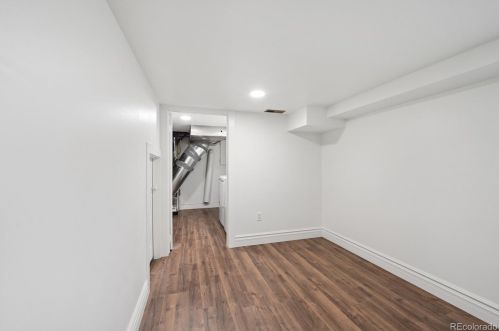 1104 4 Ave, Denver CO 80218-3907 exterior