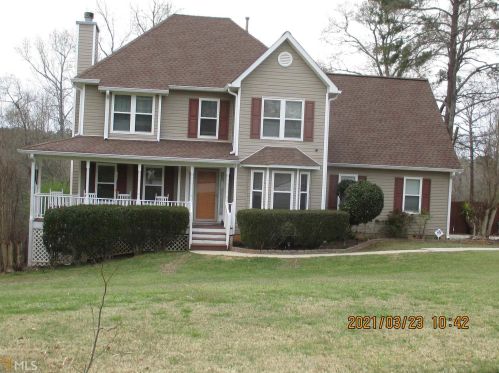 1306 Kathryn Ct, Stockbridge GA 30281-6736 exterior