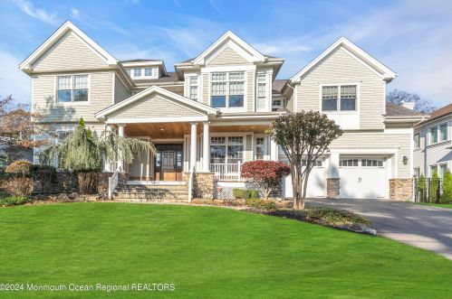 1007 Brainard Pl, Brielle, NJ 08730-1103