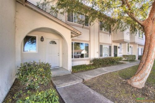 3612 Surfline Way, Oceanside, CA 92056-5026