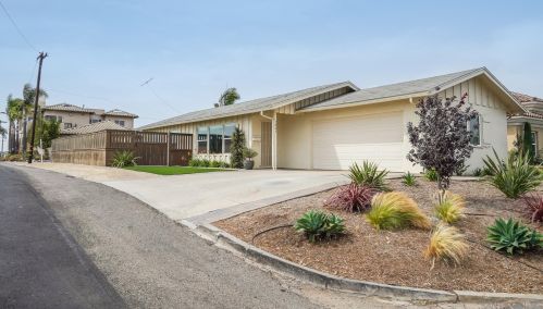 1406 Morenci St, San Diego, CA 92110-3640