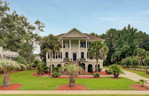 3226 Sand Marsh Ln, Mount Pleasant, SC 29466-9034
