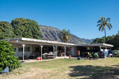84-1069 Kaulaili Rd, Nanakuli, HI 96792-2228