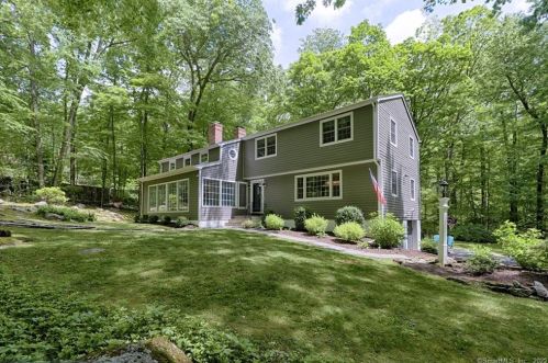 25 Boulder Brook Rd, Wilton, CT 06897-1519