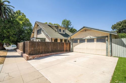 5292 Magnolia Ave, Riverside CA  92506-1248 exterior